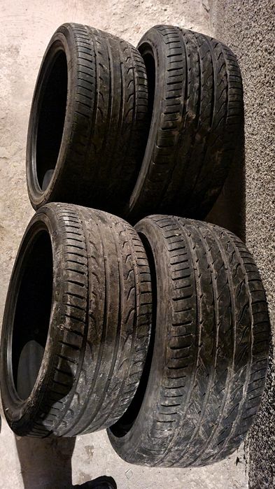 Летни гуми Uniroyal, Simperit 235 40 18