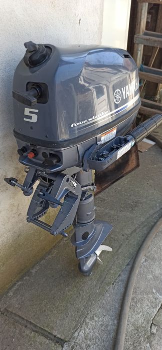 Motor Yamaha 5cp 4T