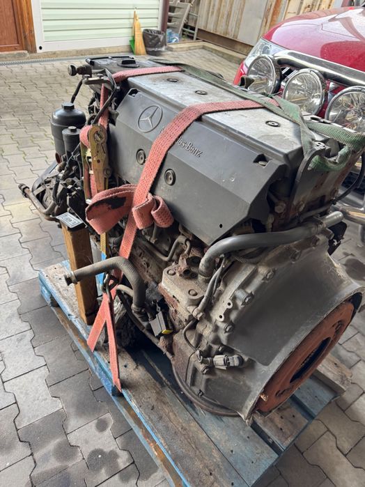 Двигател Mercedes-Benz OM906LA (906.915) – Отлично състояние