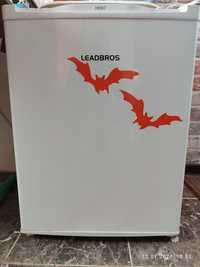 Холодильник Leadbros