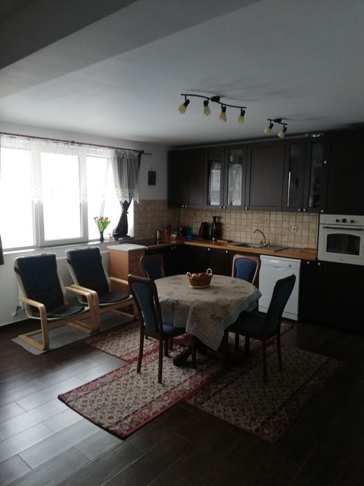 Apartament de vânzare 3 camere, Florești ,str. Razoare.