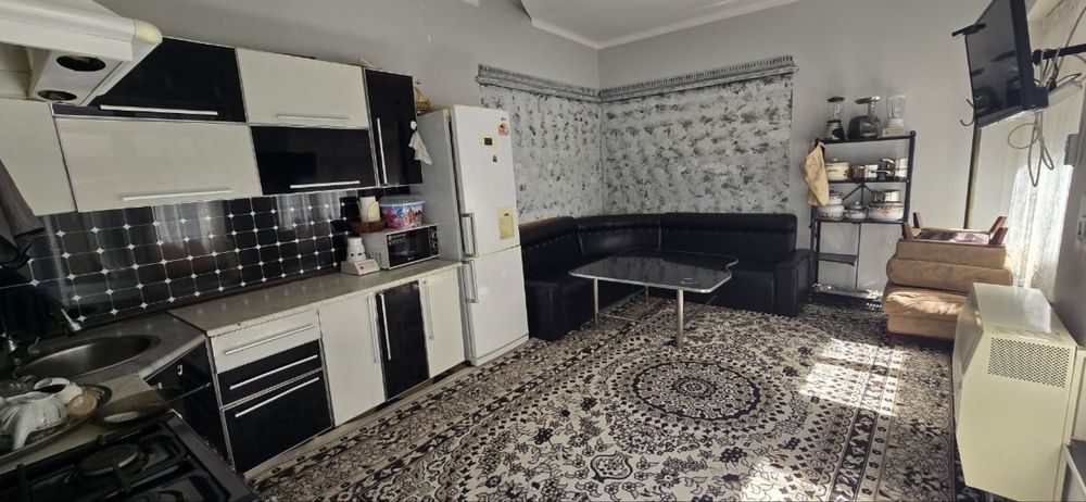 СРОЧНО!Продаётся дом Гагарина в доль дороги 3 сотих