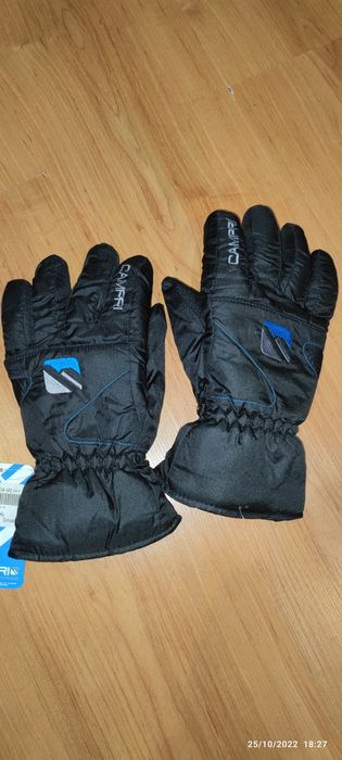 Нови Ръкавици CAMPRI Размери S и XL. Имам много чифтове ръкавици