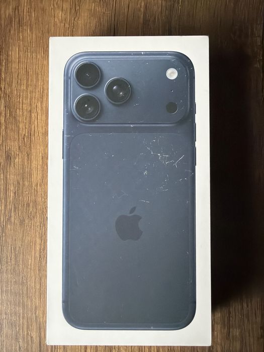 Iphone 17 Pro Max, 256gb, Deep Blue, Sigilat