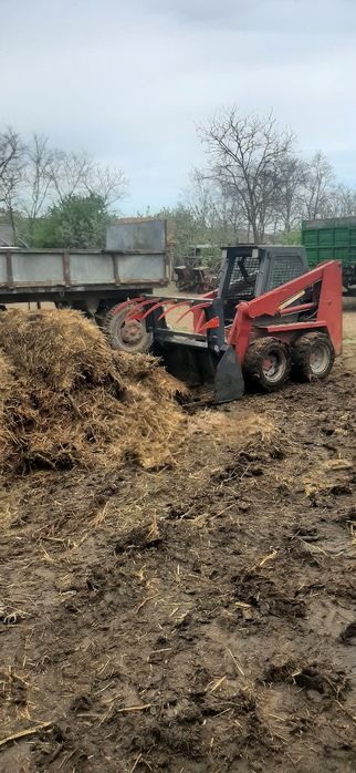 Curaț saivane ,gunoi grajd bobcat