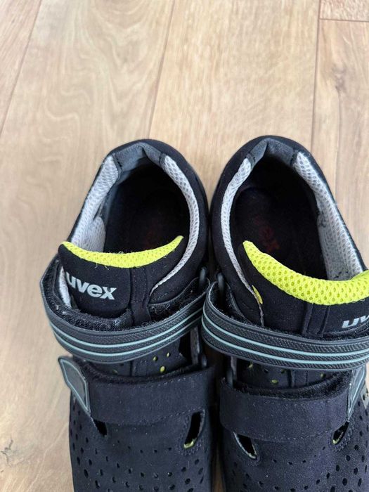 Uvex 44 S1 ESD bocanci sandale bombeu