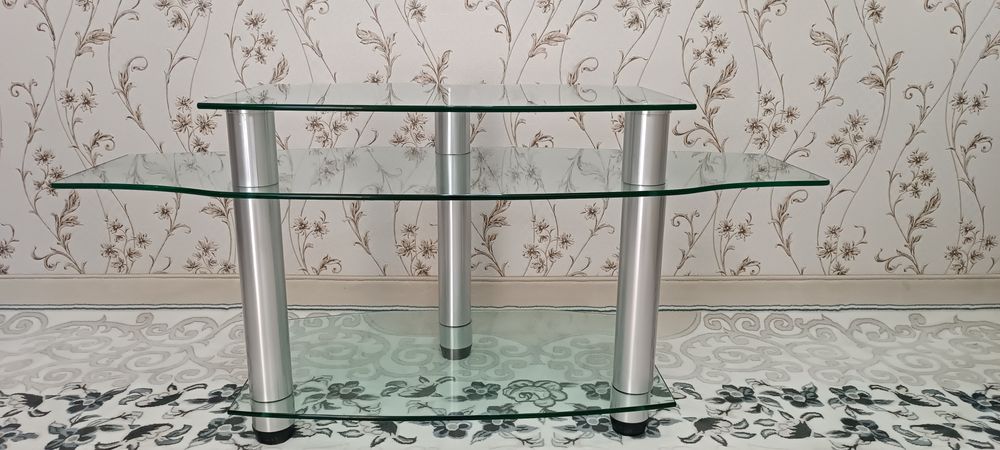 Поставка для телевизора