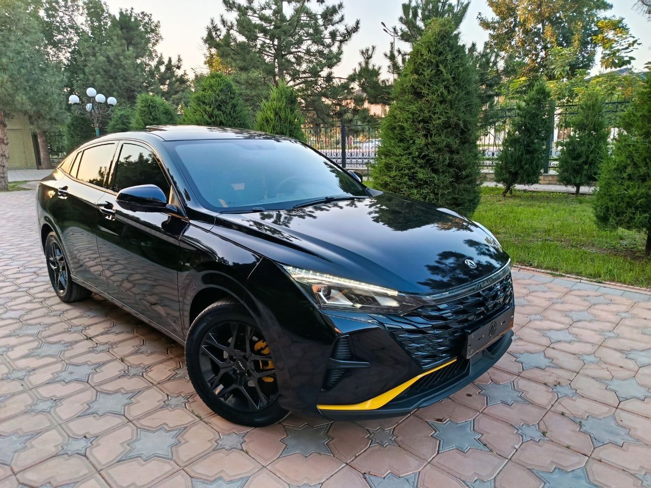 Dongfeng Aeolus Shine 2025! Restayling!! 1.5 Turbo Mator eng Full