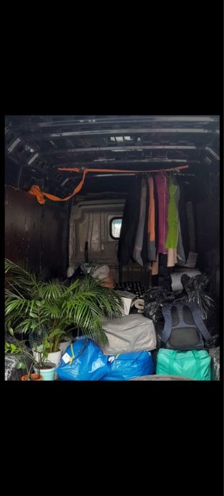 Duba mutari echipa transport relocare ambalare carat pe scari dedeman