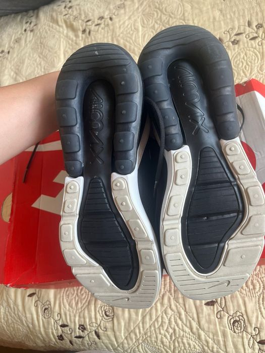Pantofi sport Nike Air max 270