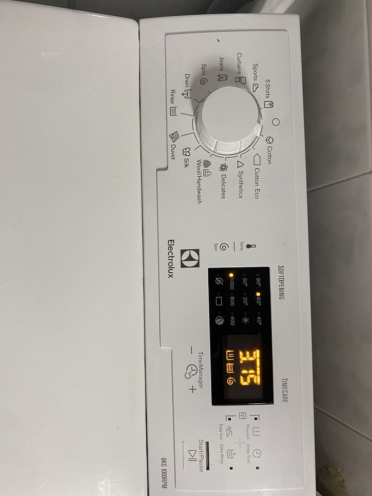 Пералня Electrolux