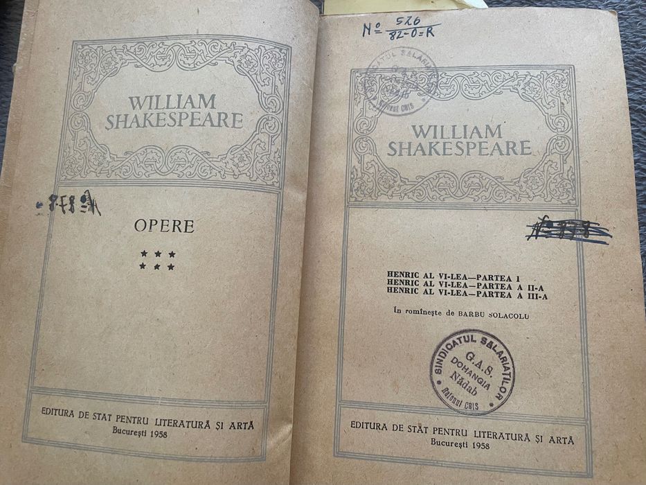 Carte veche de Shakespeare