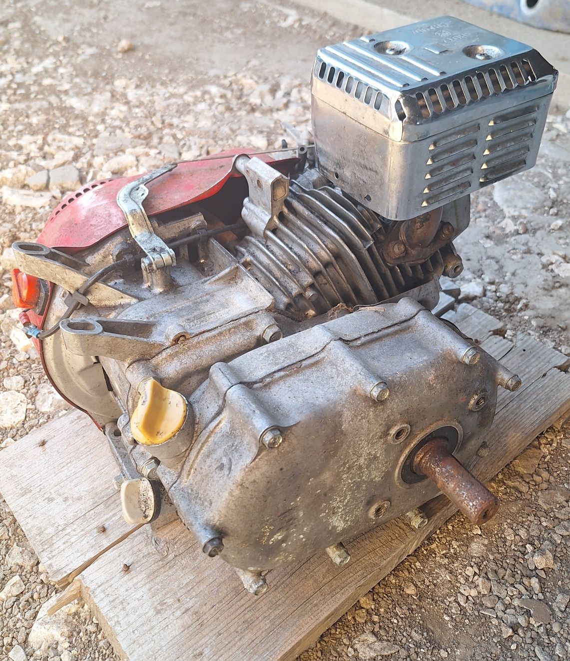 Двигател Honda GX140