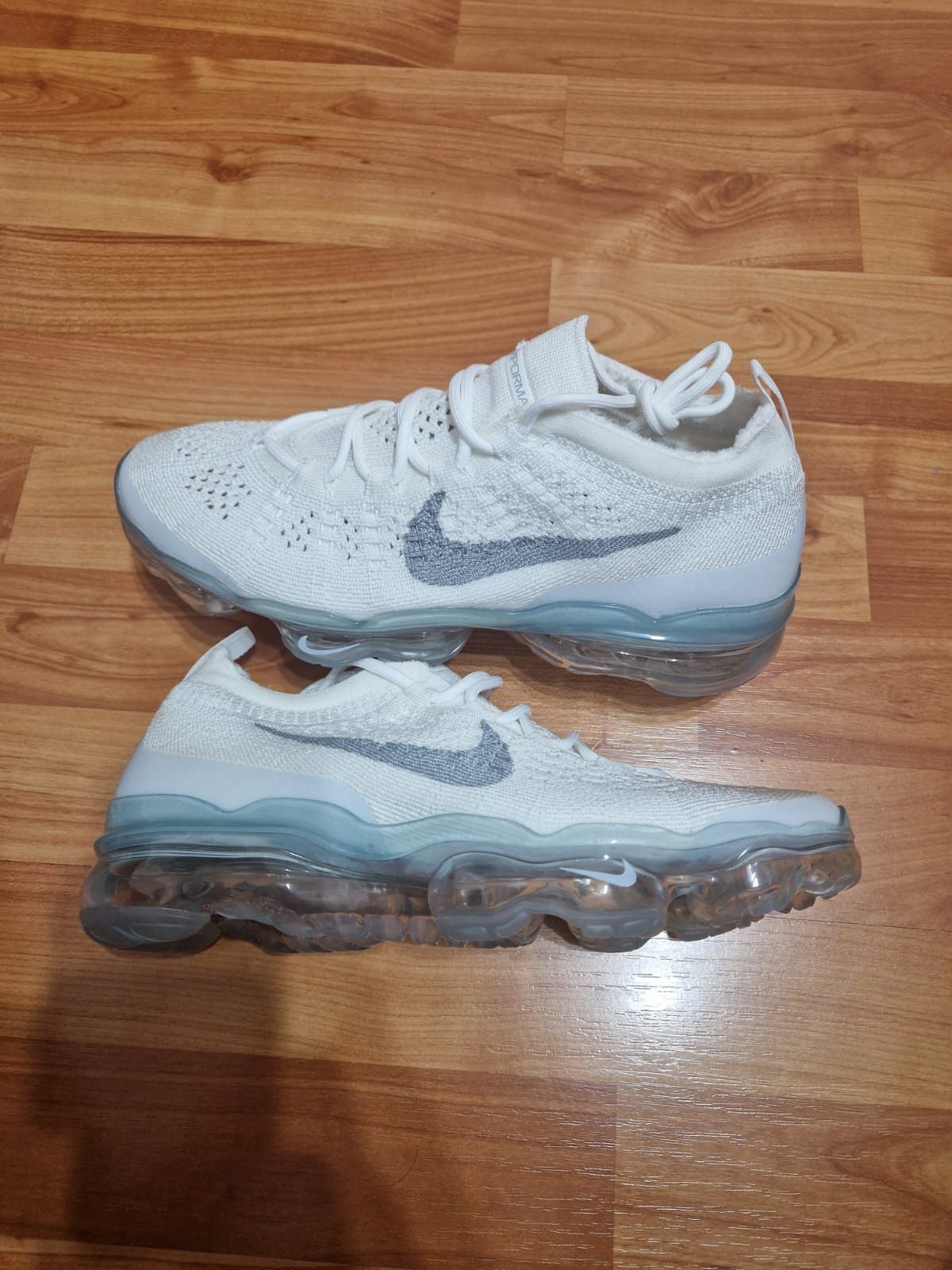 Vapormax original 2024