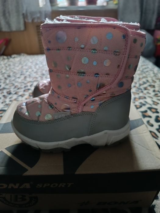 Продам вещи и обувь на девочку!