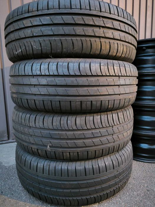 Anvelope originale 195 65 15 M+S Barum Quartaris 5 Allseasons .