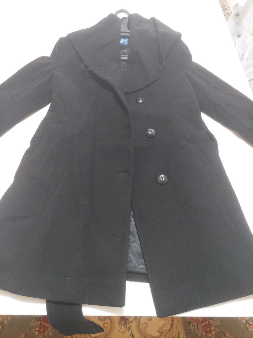 Пальто женское, чёрного цвета, размер 46-48
