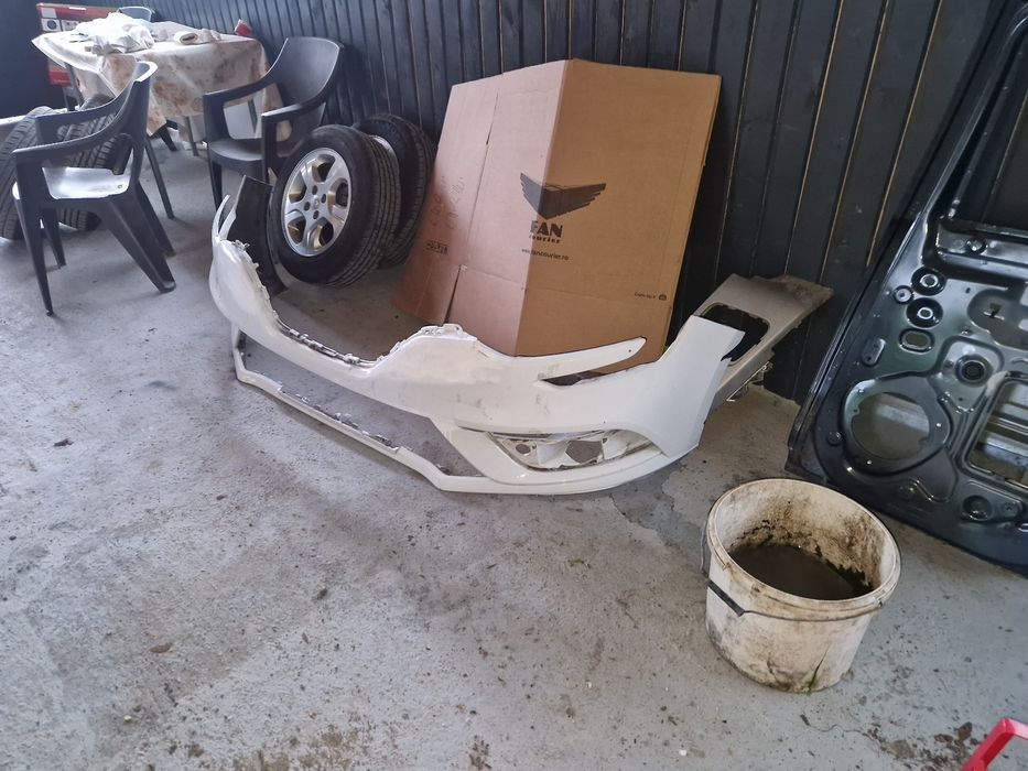 Bara față renault megane 4