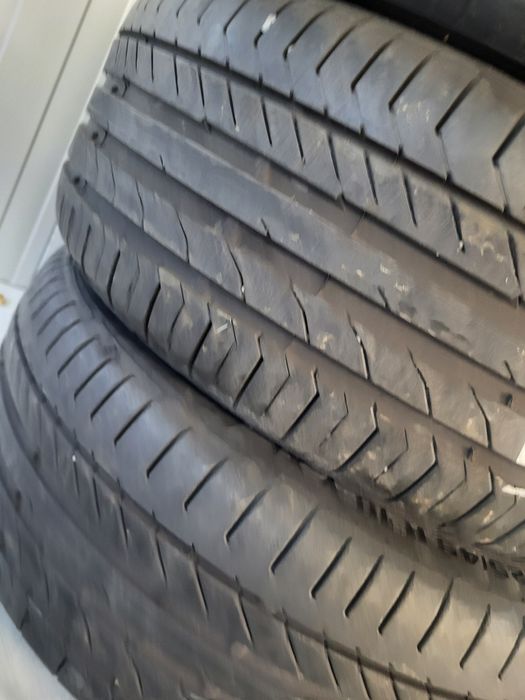 4 бр летни 225/45/18 Continental Runflatt