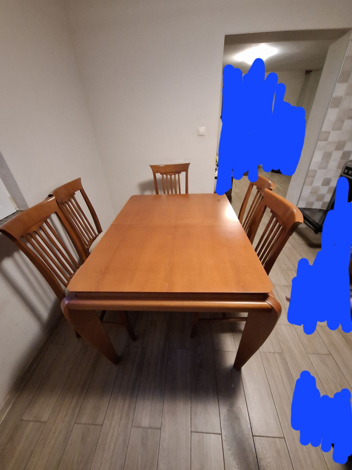 Маса  плюс 6 стола
