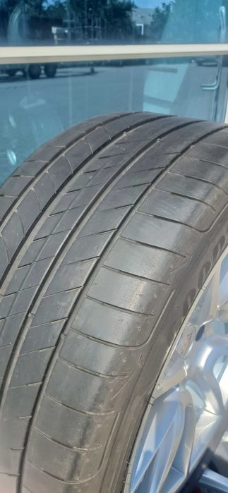 Jante Porsche Macan 95B  Anvelope 265 45 20 iarna Michelin 295 40 20
