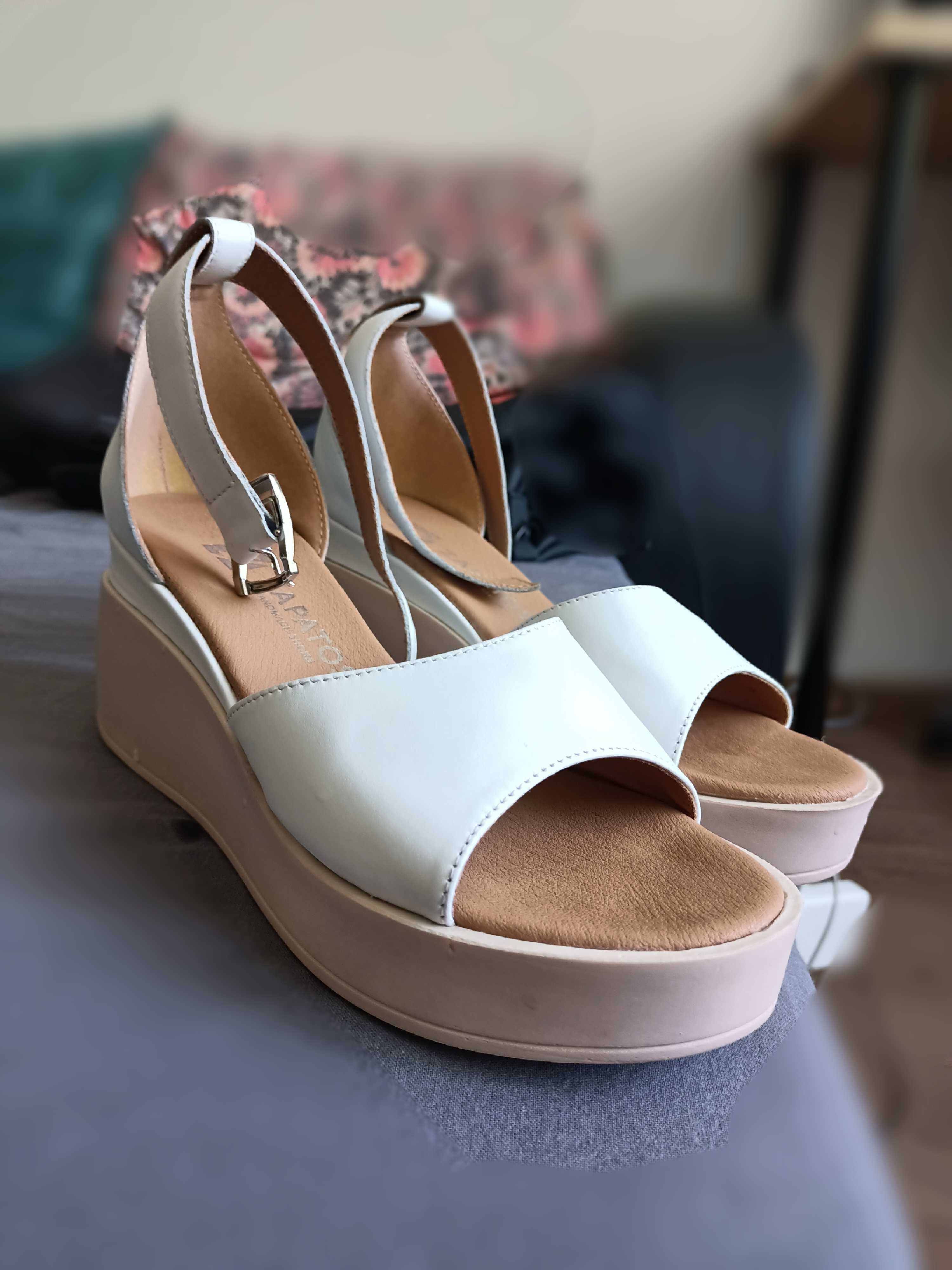 Sandale albe piele, marimea 37, cu platforma 7 cm