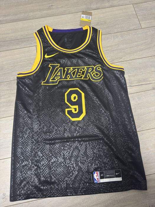 Maiou basket Bronny james