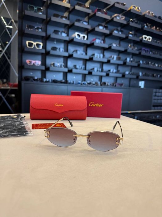 Дамски слънчеви очила