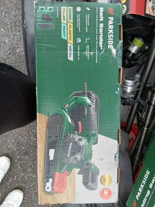 Șlefuitor cu banda parkside 900w