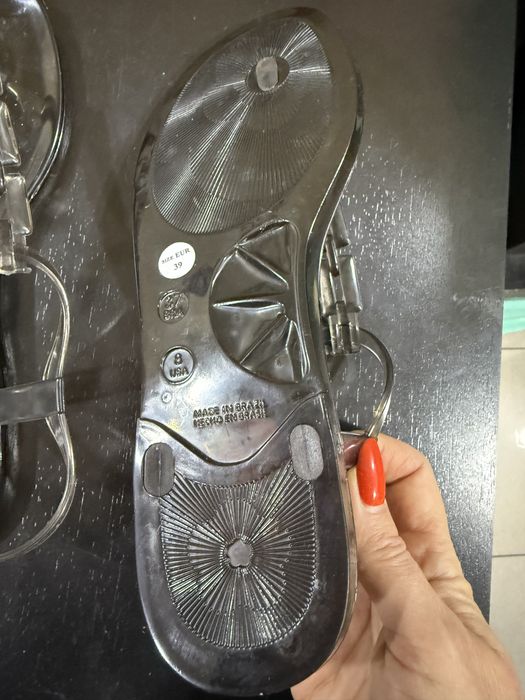 Летние сланцы . От бразильского бренла grendha.