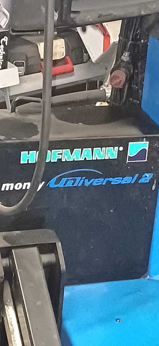 Машина-робот HOFMANN