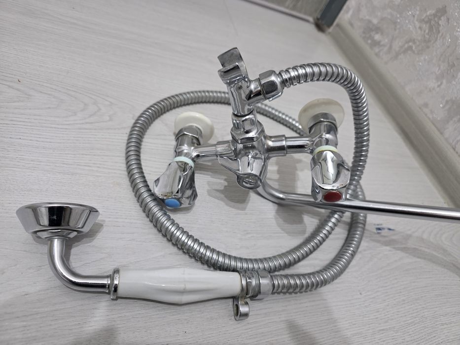 Смеситель Латунь для ванной СССР