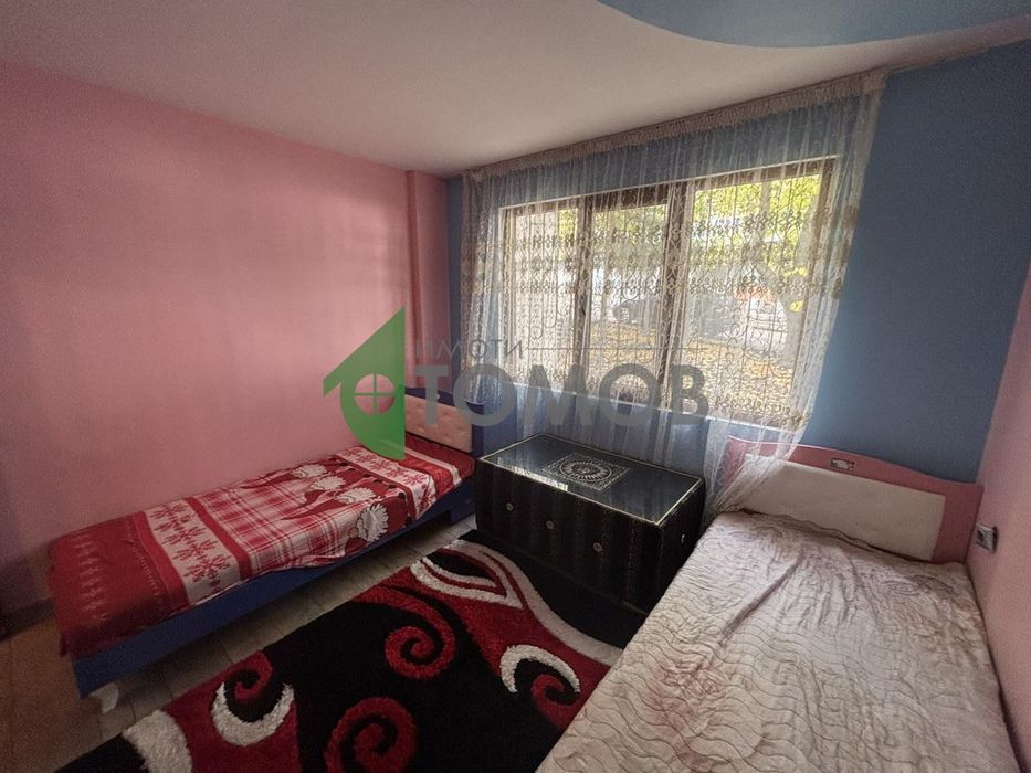 Продава се Тристаен апартамент в Стара Загора, Три чучура - север - 86 кв.м за 907 €/кв.м - Снимка #10