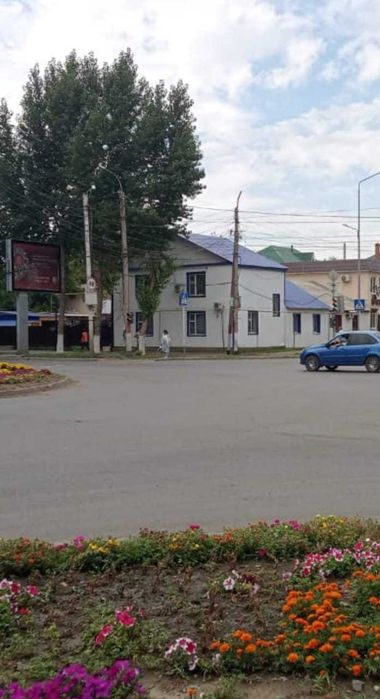 Продам или обменяю дом 2-этажный дом в центрге города.