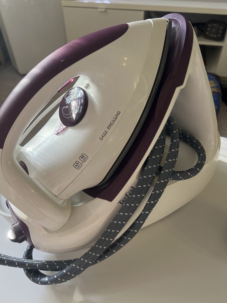 Парогенератор с ютия Tefal