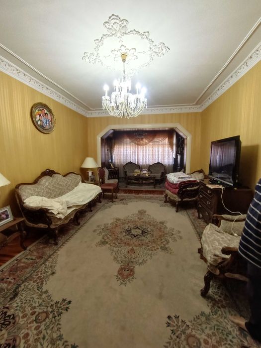 Продается 3+4 комн. квартира Дархан на улице  Кары Ниязова СУПЕР!!