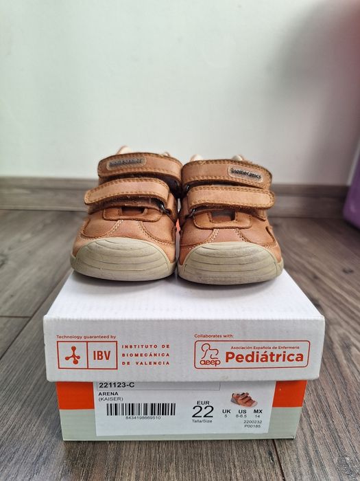 Обувки Biomecanics 22 номер