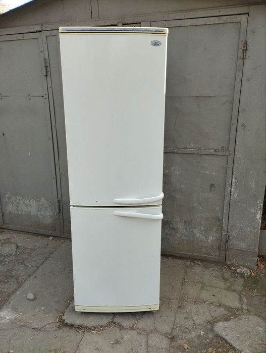 Продаётся холодильник