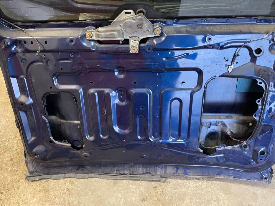 Задна врата Toyota RAV4 2001 2/3 врати