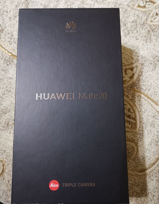Huawei Mate 20 Black dual sim 4gb-ram 128gb като нов