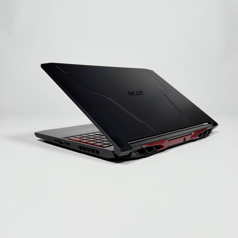 Acer Nitro 5/15,6” IPS 144Hz/i5-11400H/RTX 3050/16GB RAM/512GB NVMe