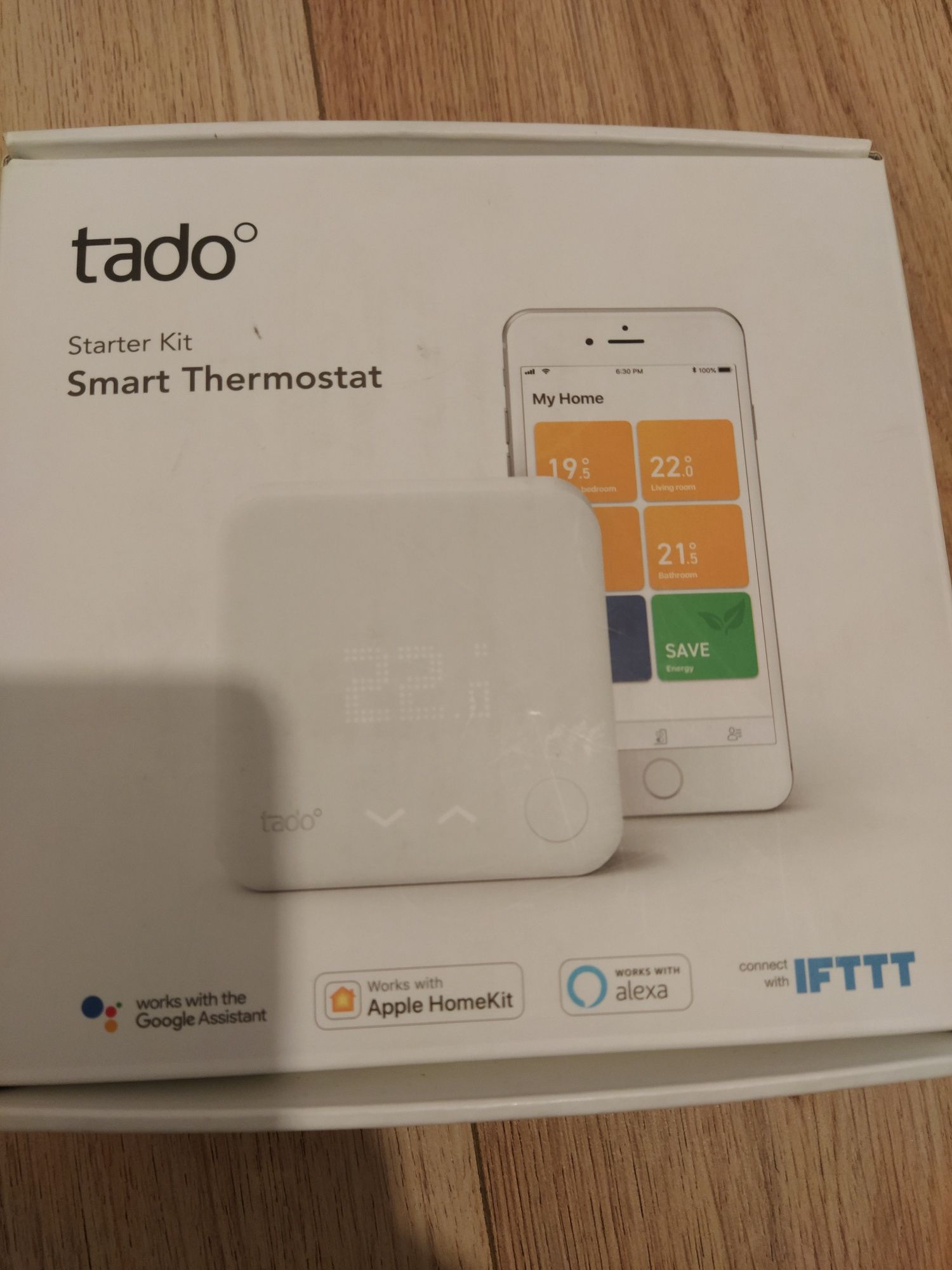 Tado termostat Kit ,Smart Ac Control V,3 și capete calorifer  Tado