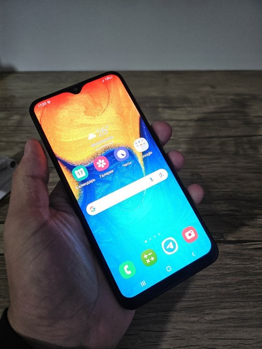 Samsung A20 sotiladi