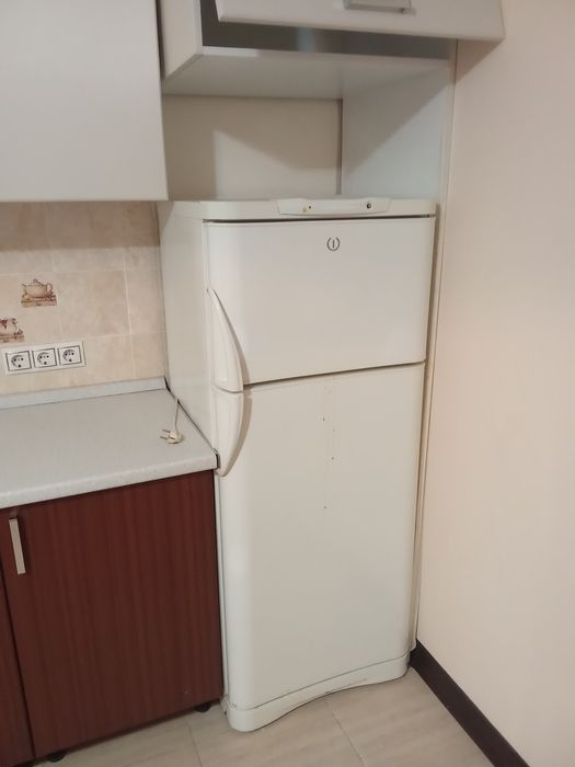 Холодильник рабочем состоянии