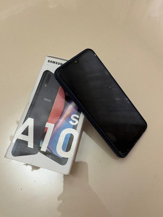 Продается телефон Samsung