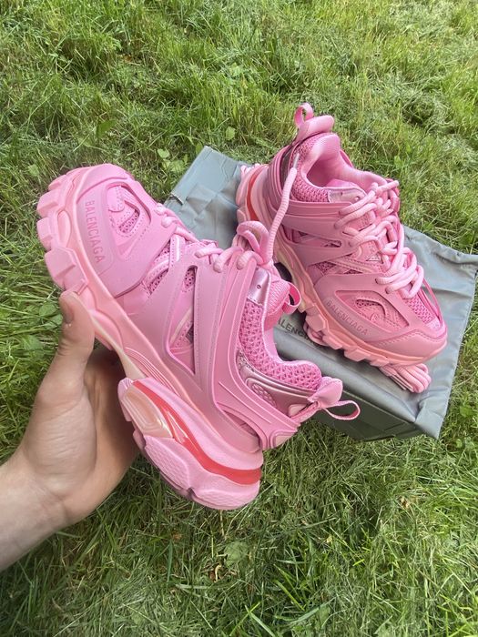 Balenciaga track roz