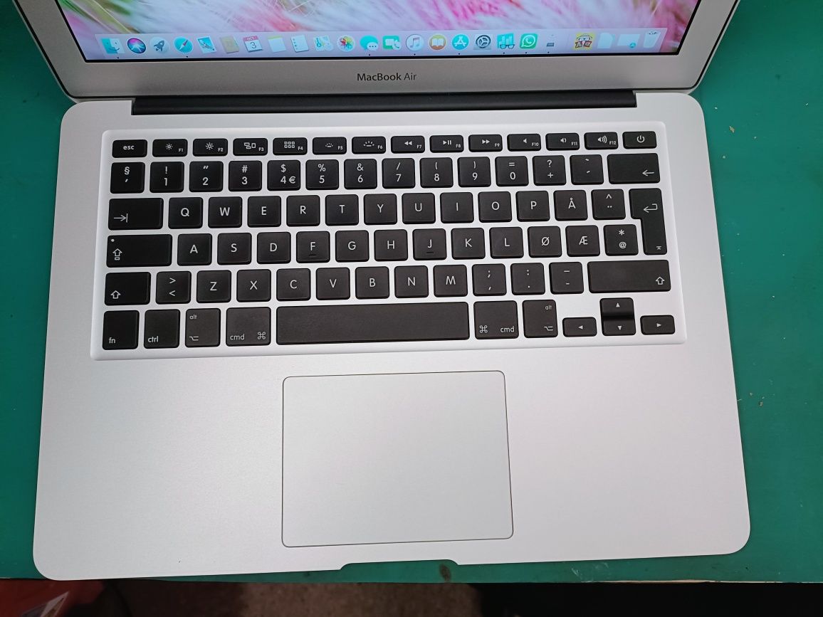 Macbook Air 13" i5