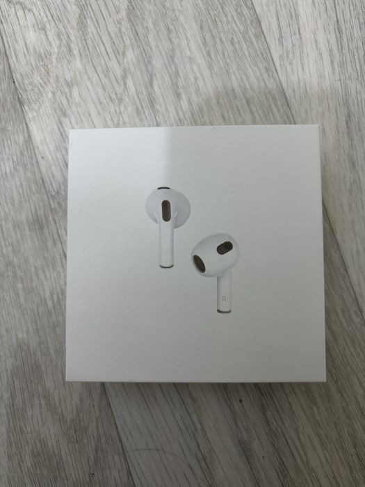 Прдается айрподс 3