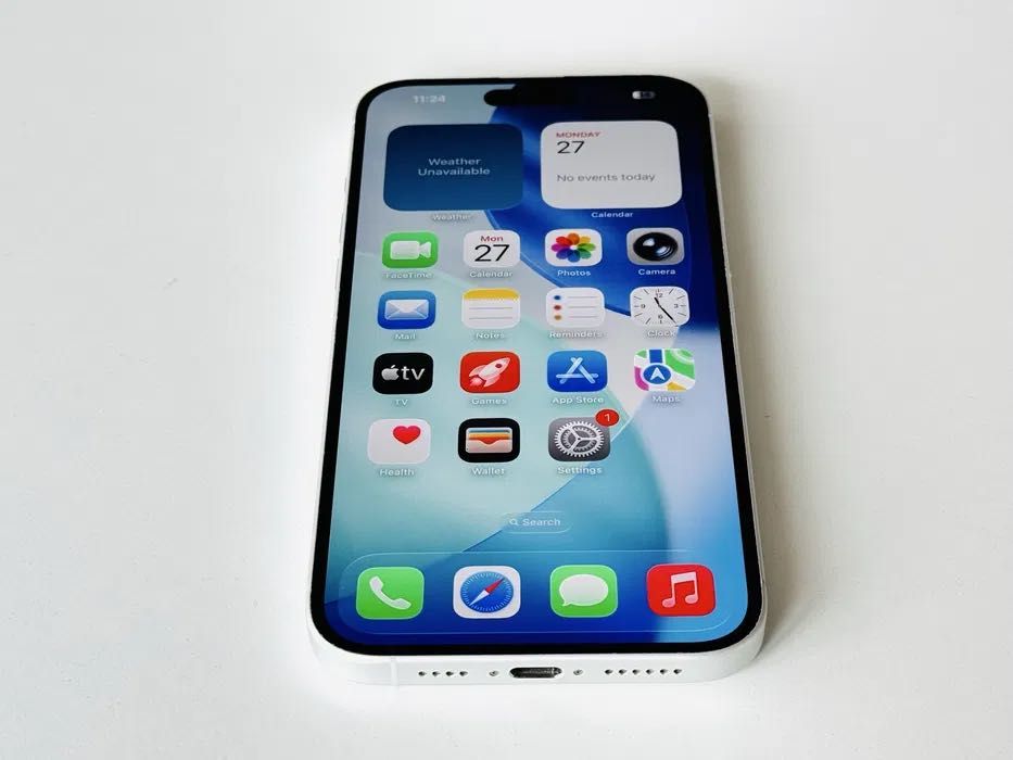 НОВ Iphone 16 Plus 256GB White Гаранция 1 година