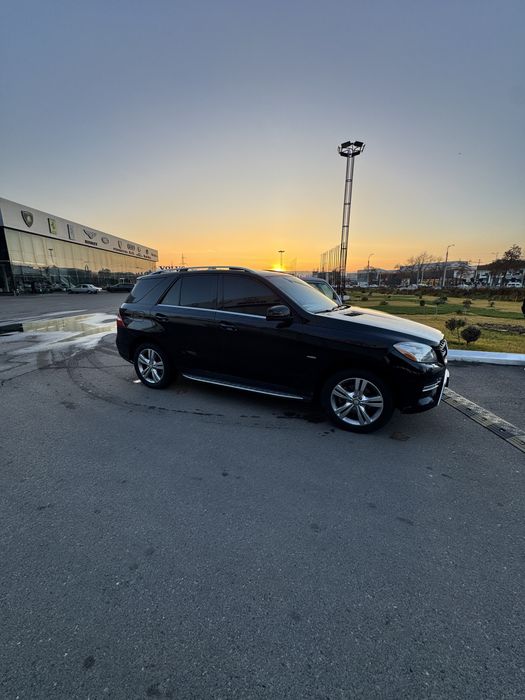 Мерседес МЛ 350 сотилади